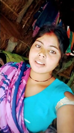 हेलो गाइस मेरी भी मदद करो थोड़ी सी गरीबों की भी मदद कर दो प्लीज