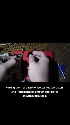 Putting Thermal Paste Onto My Samsung Note 5 Motherboard