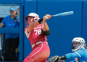 Women’s College World Series 2022 finals (6/8/22): TV schedule, bracket, FREE live streams for Texas vs. Oklahoma softball