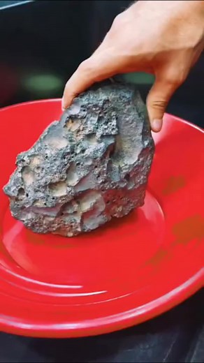 Mercury with Stone #metaldetecting #gold #mercury #shortsvideo #prospecting #shorts #prospectinghacks #goldprocessing #goldanalysis