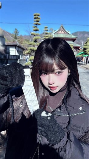 むくえな、一生友子、りんかちゃん、ゆうたくんなど色んな人から褒められるほど可愛いみなみちゃん。 #みなみちゃん #みなみ | みなみちゃん