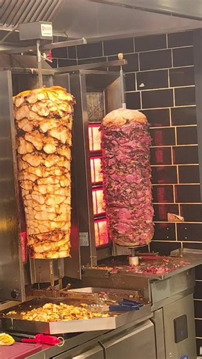 FRANCO KEBAB 📍♥️ ȘOS SĂLAJ 249📍♥️ 🔥 NON-STOP 🔥 #fyp #viral #berbecuț #francokebab