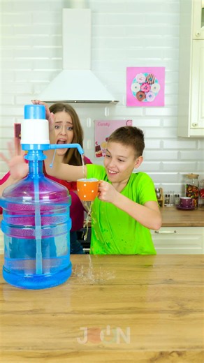 Adorable Kids' Water Wonder: Prevent Spills with a Cute Mini Water Cooler! #shorts