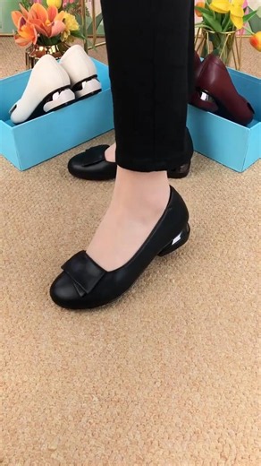 Bow Loafer Flats Cute Chic Everyday Style #loafers #flats #shortsfeed