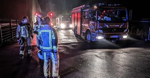 Massale brandweerinterventie bij Westfro in Staden blijkt vals alarm door stoom