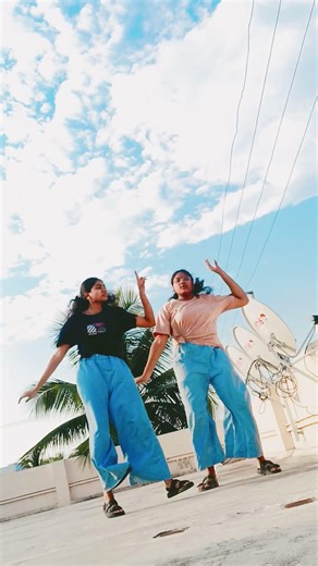 pavazhamalli #pavazhamalli #swisisters #pavazhamallimusicvideo
