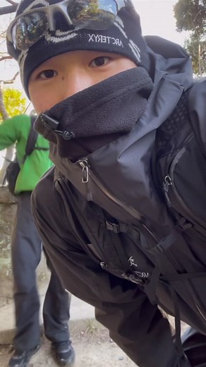 日本の山に登る楽しみ：登山ファッション、装備、おすすめスポット