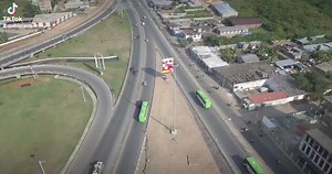Depuis Cotonou, les bus EMA Transport relient des villes et des vies, rapprochant les cœurs et les horizons #EmaTransport | Ema Transport.