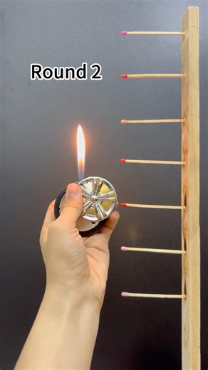 Lighters vs Matches, Which one do you think is the best？#satisfying#experiment