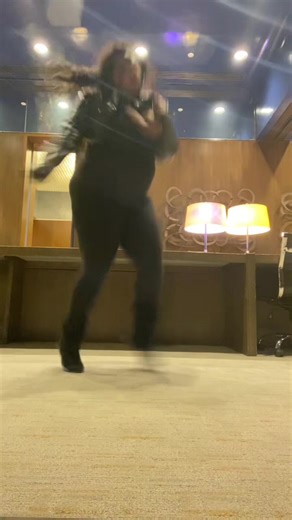 Overcoming Wardrobe Malfunctions in Style