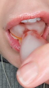 178K views · 2.5K reactions | ASMR Satisfying Eating Wax Honey Jelly Paw  #asmr #honey #asmr #satisfyinglips | Satisfying Lips | Facebook