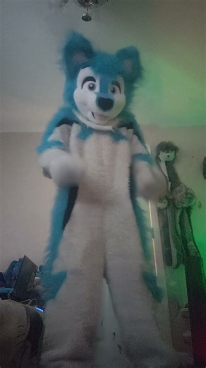 zacharykevonhusky myfurrysuit myfurrysuitmasoct furrysuitwerewolf