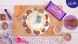 16K views · 7.8K reactions | Looking for a fun and easy snack to do at home? Make choco-dipped chips with Cadbury Dairy Milk Fruit & Nut! Remember to wash your hands before preparing and eating! | Cadbury Dairy Milk | Facebook