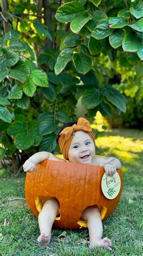 My baby niece is turning ONE YEAR OLD and my heart can’t take it! I love this little girl so much and I can’t believe how big she’s gotten since this video - she was four months here and now she’s walking, talking, and grabbing the phone all by herself. Can’t wait to celebrate lil Ton Ton this weekend!🎂✨🫶🏽 | Jackie Fernandez