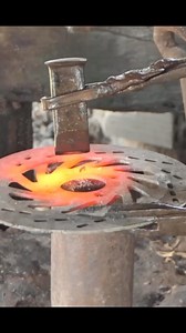 1.3M views · 10K reactions | Turning the broken brake disc into sharp sword #viralreelsfbpage #viralreelsシ #viralreelsfb #reels2024 #viralshorts #reel #reels #amazingvideos #Amazing #viralvideo #videos #viralpost | Forged Creations | Facebook