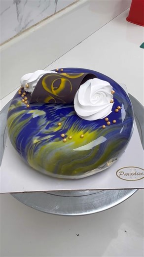 Beautiful blueberry mirror glaze cake decorating ideas #birthdaycake #cakeart #mirrorglazecake