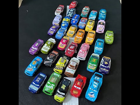 DISNEY CARS PISTON CUP RACER SHOWCASE