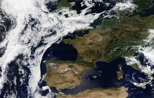 Météorologie : comprendre le fonctionnement d'un anticyclone et ses (étonnantes!) caractéristiques