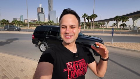 1 fried camel and giant meat plates in Saudi street food markets