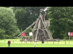 The Mighty Trebuchet at Warwick Castle