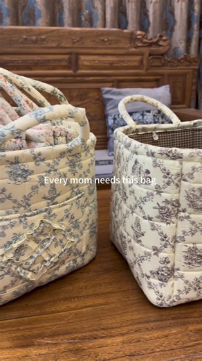 Multi-purpose storage basket can be used in cars and at home.#carorganizer #musthave #viralproducts #carorganization #tiktokshop