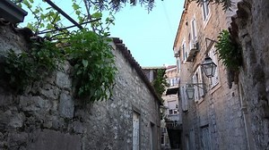 Residential Houses Budva Old Town Montenegro: Stockvideos & Filmmaterial (100 % lizenzfrei) 1013135006 | Shutterstock
