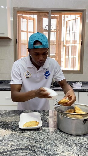 11K views · 409 reactions | Making empanadas for my meat pie. | Bawalicious | Facebook