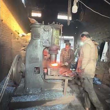 Forging a Heavy Axe | Brutal Sharp Edge from Red-Hot Steel