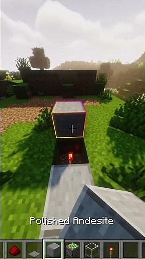 How to Make a Hidden Redstone Door in Minecraft !!