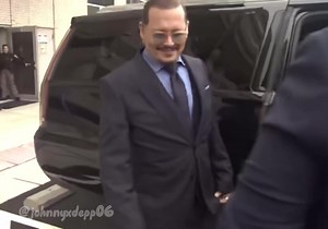 johnny signs off for the final time 🥹 #johnnydepp #justiceforjohnnydepp #foryoupage #fypシ #4upage #amberheard #amberheardjohnnydepp #getonthefyp #welovejohnnydepp #explorepage #johnnydepptiktok