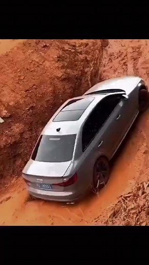 1.6M views · 20K reactions | #audiquattro #audi #audiquattros1 #audituningfamily #audis8 | Audi Tuning Family | Facebook