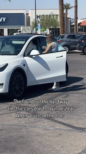 1.6M views · 2K reactions | Best way to move your car | Stacy Wind | Facebook