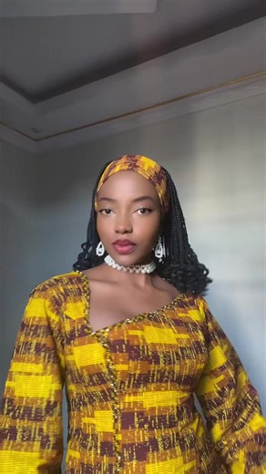 Modèles de couture pour femmes : Transition et Style