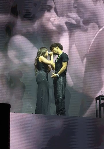 Samira als special guest bei der Tour Jazeek 2002 in Frankfurt, komplettes Lied 🫶🏽 #jazeek #samira #fyp #tour