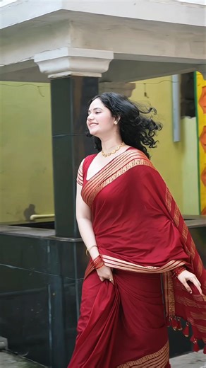 Ramya’s Saree Broke the Internet 🔥 Almost Gone! #sumiivastra #ytshorts