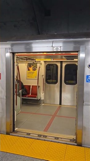 TTC Subway Rocket Door Closing Chime Outside