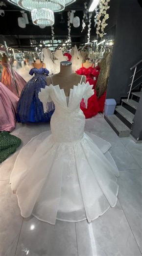 Robe de mariée sur mesure France — confection 6 semaines, 950€