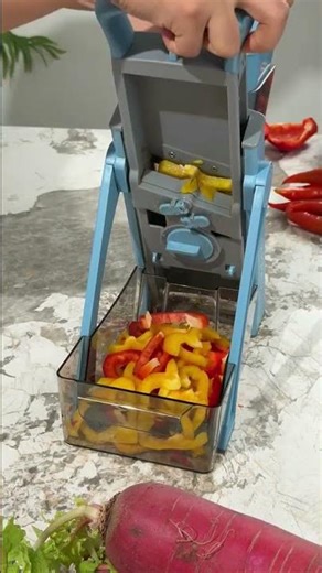 A Kitchen Essential for All Ages – Safe, easy-to-use mandoline slicer.