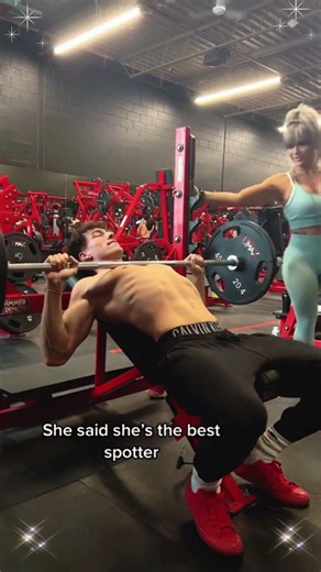 When my gym crush Saved the Day#gym #gymgirl #Fitness #fitgirl #GymTok