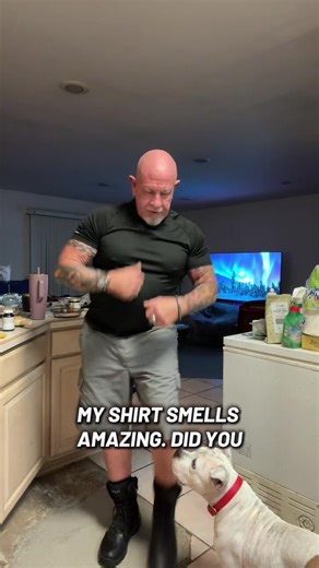 Rarth breeze laundry detergent sheets! Eco friendly and a piwerhouse of cleaning for up to 60 loads! #laundrysheets #earthbreeze #fanfavoritedeals #laundrytok #ecofriendly