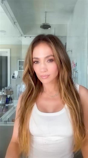 88K views · 4 comments | Glowing skin at any age is possible -- trust me! I curated this kit to make my routine work for YOU! And guess what, it's all under $60 with your Introductory order. | Jennifer Lopez | Facebook