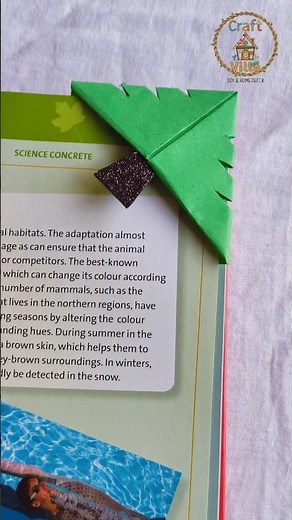 Never lose your page again! 🎄 DIY Christmas Tree Bookmark in 30 seconds! 📖✨/ ‪@CraftVilla-n4l‬