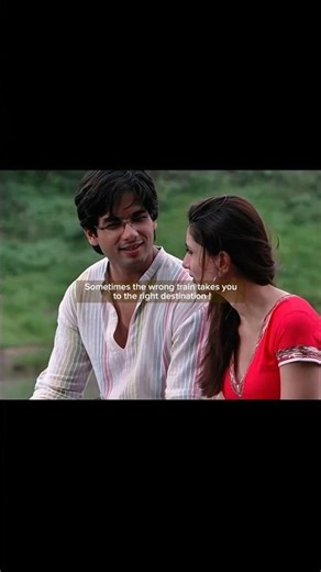 Kabhi kabhi zindagi humein wahi le jaati hai jahan humein hona chahiye.. ✨#love #ytshorts #jabwemet