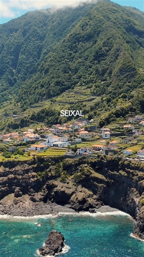 places you can't miss in madeira🚀 🪸SEIXAL: perfect lil seaside village famous for its black sand beaches, natural pools, jagged edges, & drive-thru waterfalls! only thing prettier than seeing it in person is witnessing its landscape from the air 🙂‍↕️ 📍praia do porto do seixal / black sand beach 📍piscinas naturais do seixal / natural pools 📍miradouro da ribeira da lake / scenic viewpoint 🐬PORTO MONIZ: a coastal village postcard famous for its volcanic natural pools, precious town, & nautic