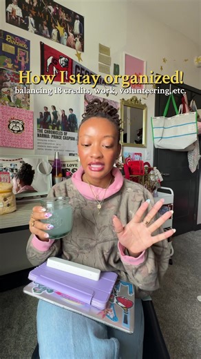Here’s how I stay organized each semester!! I’m hoping I can consistently stick to my planner🤡 #college #planner #organize #fyp #vlog