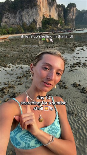day 10… except we’re shelling in Thailand! 🇹🇭🐚 sunrise shells only exist in Hawaii, but Thailand still has plenty of cute seashells for us to find! #sunriseshell #shelling #seashells #beachcombing #thailandtravel