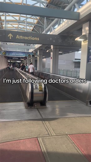 It hurts so bad the next day but worth every step #universalstudios #universal #themeparktiktok #themeparks #harrypottertiktok