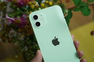 Zručný youtuber prozradil, jak do iPhonu 12 vměstnat druhou nanoSIM | mobilenet.cz