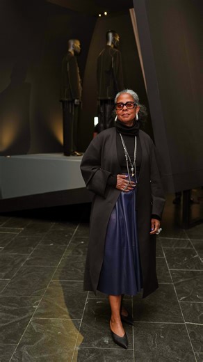 How does exhibition design help tell the various narratives of Black identities and style? Go behind the scenes with artist Torkwase Dyson, as she explores the spaces and structures she created for “Superfine: Tailoring Black Style.” Experience Dyson’s work in person! #SuperfineStyle is on view for one more month, until October 26. | The Metropolitan Museum of Art, New York