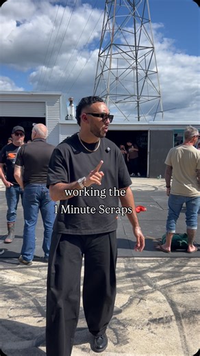 Coach Leon on Instagram: "What an honour to see these warriors into battle on a Sunday 🫡 FULL VIDEOS EXCLUSIVELY ⬇️ @1minutescraps @danhangman @thedoctorsocial 👕 👖 @checksdowntown"